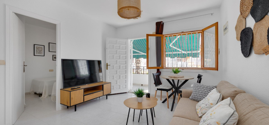 Torrevieja, Alicante, 2 Bedrooms Bedrooms, ,1 BathroomBathrooms,Apartment,Resale,0,75632212470954864