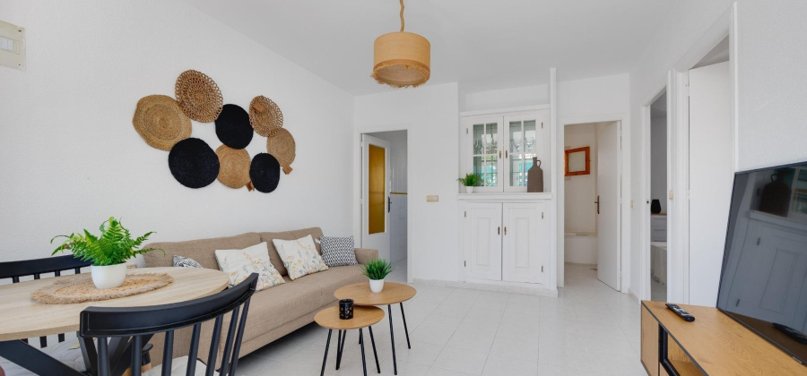 Torrevieja, Alicante, 2 Bedrooms Bedrooms, ,1 BathroomBathrooms,Apartment,Resale,0,75632212470954864