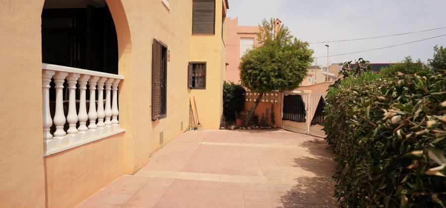 Torrevieja, Alicante, 2 Bedrooms Bedrooms, ,1 BathroomBathrooms,Townhouse,Resale,0,75632646553225408