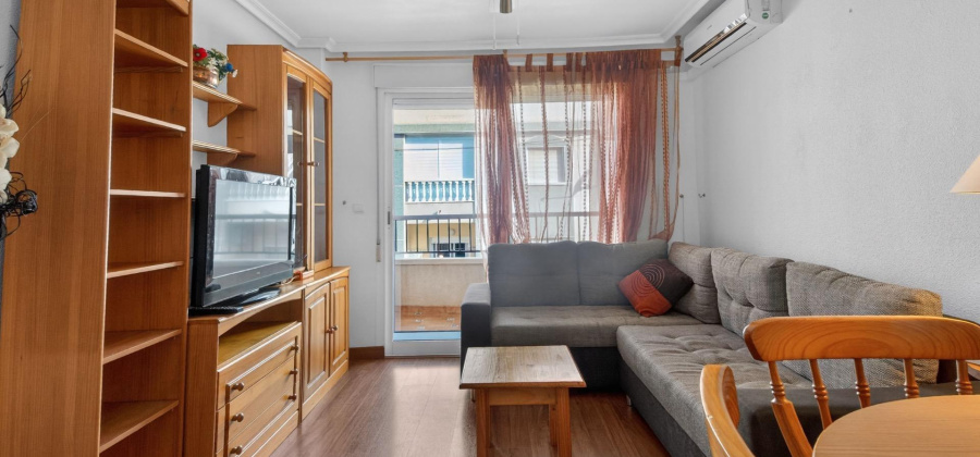 Torrevieja, Alicante, 2 Bedrooms Bedrooms, ,1 BathroomBathrooms,Apartment,Resale,0,75632228524870080