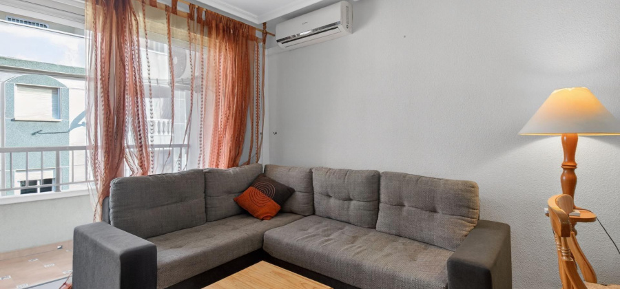 Torrevieja, Alicante, 2 Bedrooms Bedrooms, ,1 BathroomBathrooms,Apartment,Resale,0,75632228524870080