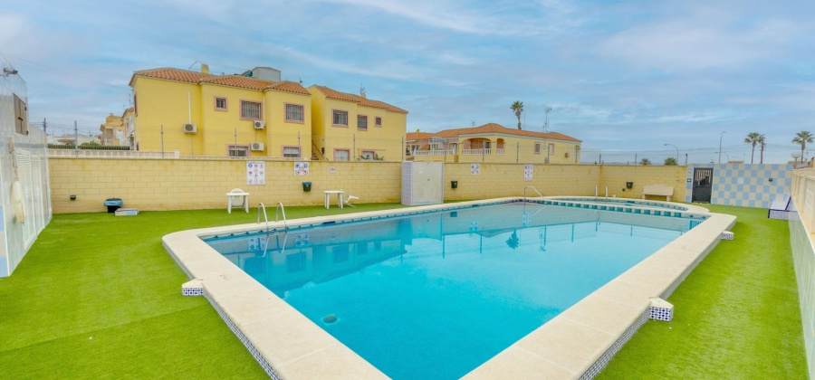 Torrevieja, Alicante, 1 Bedroom Bedrooms, ,1 BathroomBathrooms,Bungalow,Resale,0,75632243005741664