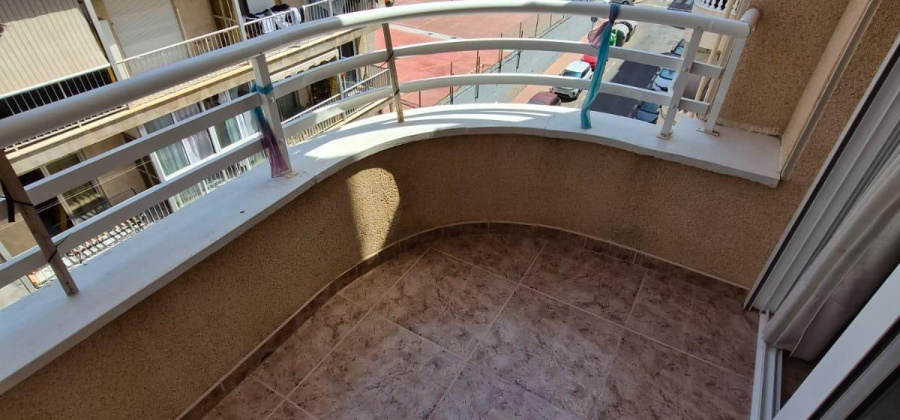 Torrevieja, Alicante, 2 Bedrooms Bedrooms, ,1 BathroomBathrooms,Apartment,Resale,0,75632495298430160