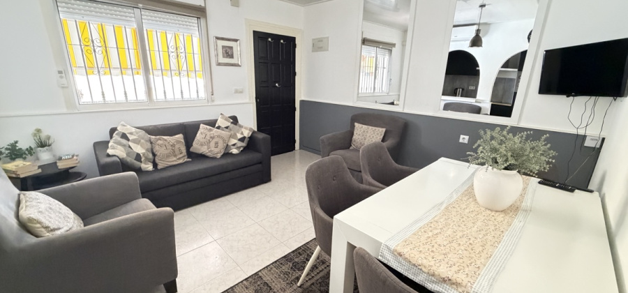 Villamartin, Alicante, 2 Bedrooms Bedrooms, ,1 BathroomBathrooms,Apartment,Resale,0,10318670205674648