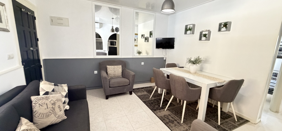 Villamartin, Alicante, 2 Bedrooms Bedrooms, ,1 BathroomBathrooms,Apartment,Resale,0,10318670205674648