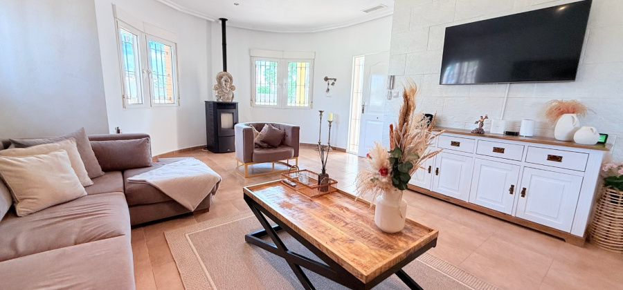 CATRAL, Alicante, 3 Bedrooms Bedrooms, ,2 BathroomsBathrooms,Villa,Resale,0,103536280650683024