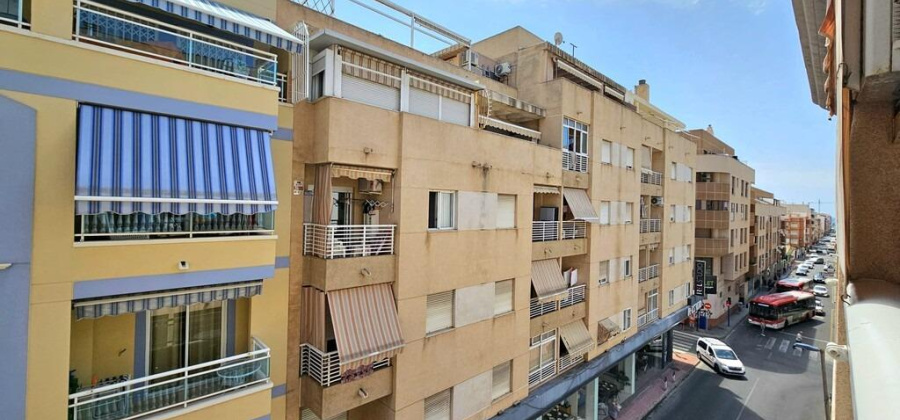 Torrevieja, Alicante, 2 Bedrooms Bedrooms, ,2 BathroomsBathrooms,Apartment,Resale,0,75632139092515776