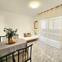 Torrevieja, Alicante, 3 Bedrooms Bedrooms, ,2 BathroomsBathrooms,Apartment,Resale,0,75632246156473712