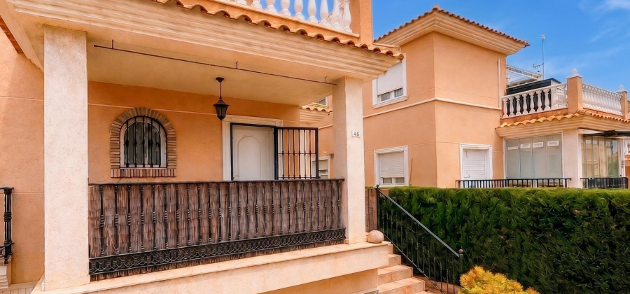 Torrevieja, Alicante, 3 Bedrooms Bedrooms, ,2 BathroomsBathrooms,Villa,Resale,0,7563281706136774