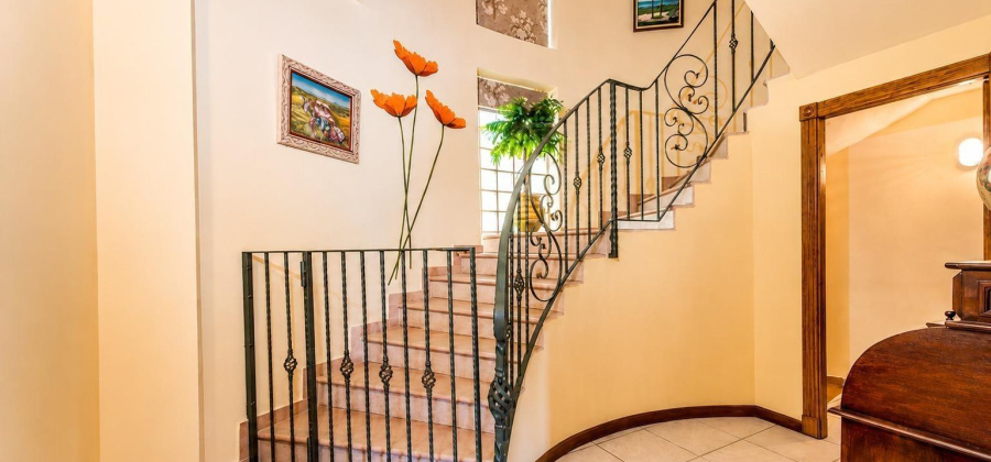 Torrevieja, Alicante, 6 Bedrooms Bedrooms, ,4 BathroomsBathrooms,Apartment,Resale,0,7563296525977017
