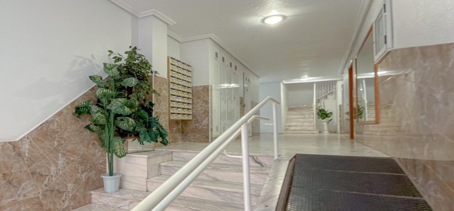 Torrevieja, Alicante, 2 Bedrooms Bedrooms, ,1 BathroomBathrooms,Apartment,Resale,0,7563282263984034