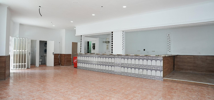 Torrevieja, Alicante, 3 Bedrooms Bedrooms, ,2 BathroomsBathrooms,Commercial Unit,Resale,0,75632247306086032