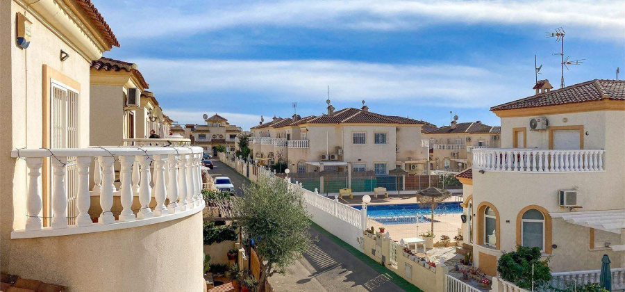 Torrevieja, Alicante, 3 Bedrooms Bedrooms, ,2 BathroomsBathrooms,Villa,Resale,0,75632233850460992