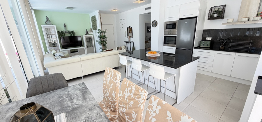 Mil Palmeras, Alicante, 4 Bedrooms Bedrooms, ,3 BathroomsBathrooms,Villa,Resale,0,10318686527791940