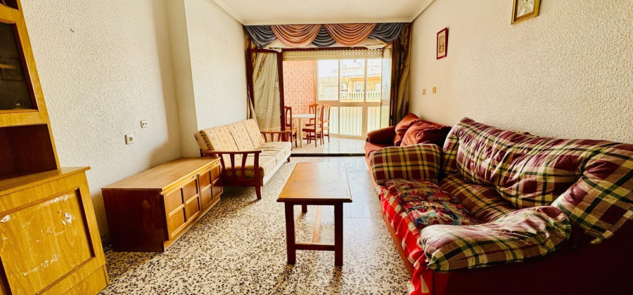 Torrevieja, Alicante, 3 Bedrooms Bedrooms, ,1 BathroomBathrooms,Apartment,Resale,0,75632285350512528