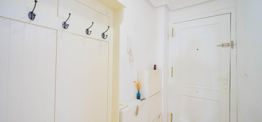 Torrevieja, Alicante, 2 Bedrooms Bedrooms, ,1 BathroomBathrooms,Apartment,Resale,0,75632109144300176