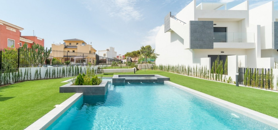 Torrevieja, Alicante, 2 Bedrooms Bedrooms, ,2 BathroomsBathrooms,Bungalow,New,0,209559146911898240