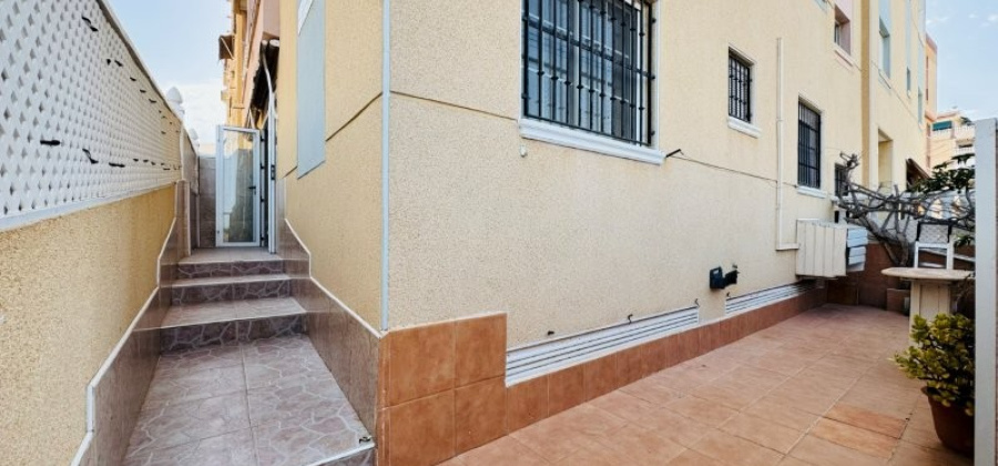 La Mata, Alicante, 2 Bedrooms Bedrooms, ,1 BathroomBathrooms,Apartment,Resale,0,291685486827084480