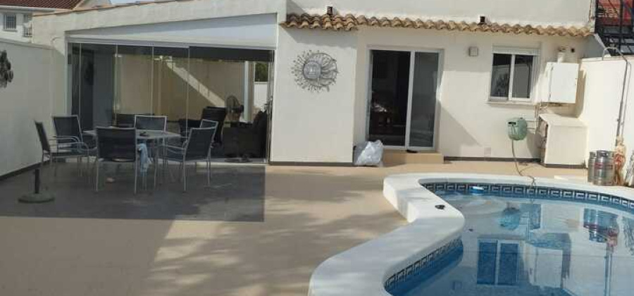 Cabo Roig, Alicante, 2 Bedrooms Bedrooms, ,2 BathroomsBathrooms,Villa,Resale,0,90690173981871024