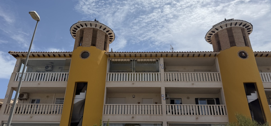 Villamartin, Alicante, 2 Bedrooms Bedrooms, ,1 BathroomBathrooms,Apartment,Resale,0,10318675536549704