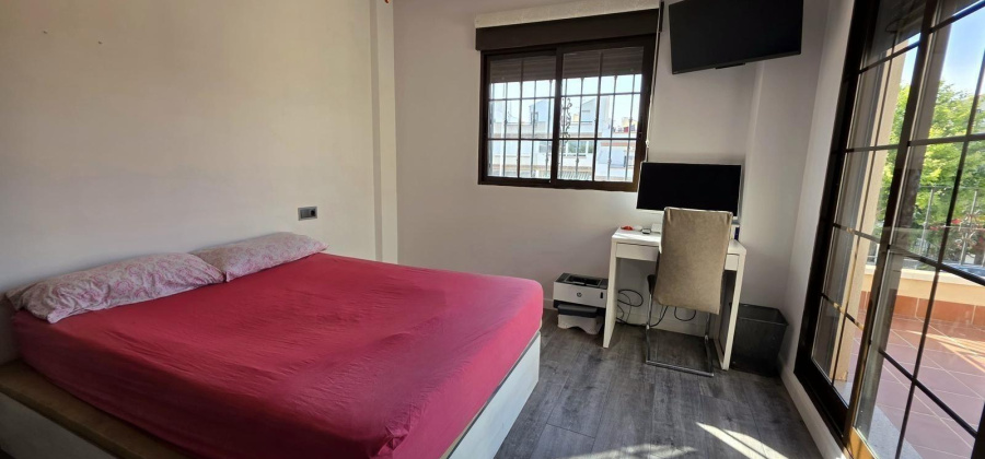 Torrevieja, Alicante, 4 Bedrooms Bedrooms, ,2 BathroomsBathrooms,Villa,Resale,0,75632160031528816