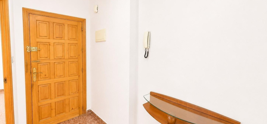 Torrevieja, Alicante, 3 Bedrooms Bedrooms, ,1 BathroomBathrooms,Apartment,Resale,0,75632245372404800