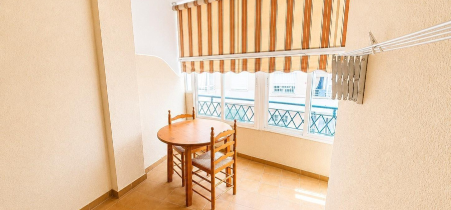 Torrevieja, Alicante, 3 Bedrooms Bedrooms, ,1 BathroomBathrooms,Apartment,Resale,0,75632245372404800