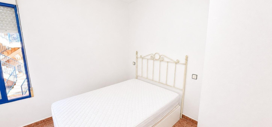 Torrevieja, Alicante, 3 Bedrooms Bedrooms, ,1 BathroomBathrooms,Apartment,Resale,0,75632245372404800