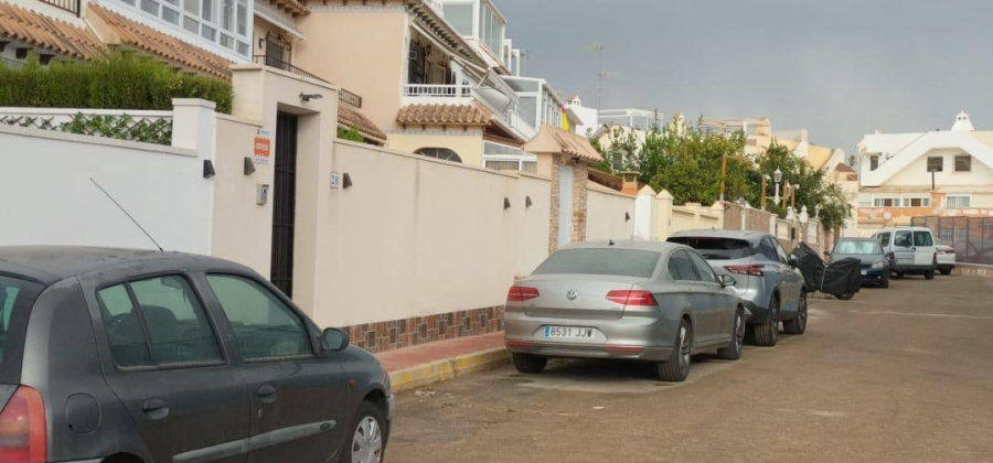 Torrevieja, Alicante, 2 Bedrooms Bedrooms, ,1 BathroomBathrooms,Bungalow,Resale,0,75632302148765904