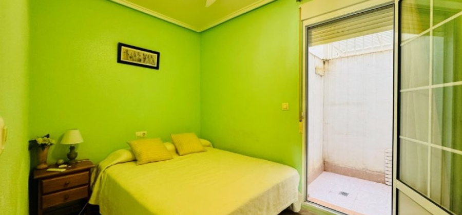La Mata, Alicante, 3 Bedrooms Bedrooms, ,1 BathroomBathrooms,Apartment,Resale,0,29168578771225776