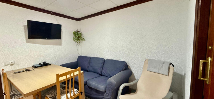 Torrevieja, Alicante, 4 Bedrooms Bedrooms, ,2 BathroomsBathrooms,Apartment,Resale,0,75632362530957744
