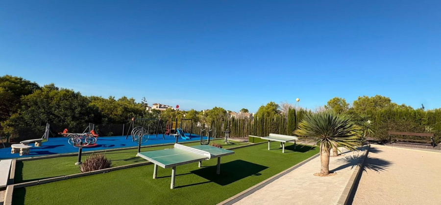 Orihuela Costa, Alicante, 6 Bedrooms Bedrooms, ,2 BathroomsBathrooms,Apartment,Resale,0,75632232064768144