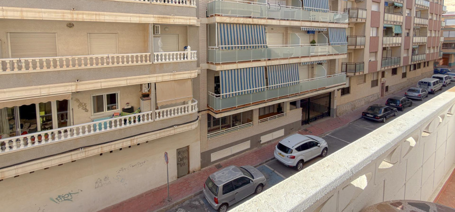 Torrevieja, Alicante, 2 Bedrooms Bedrooms, ,1 BathroomBathrooms,Apartment,Resale,0,75632285777384288