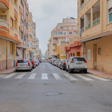 Torrevieja, Alicante, 2 Bedrooms Bedrooms, ,1 BathroomBathrooms,Apartment,Resale,0,7563291088135845
