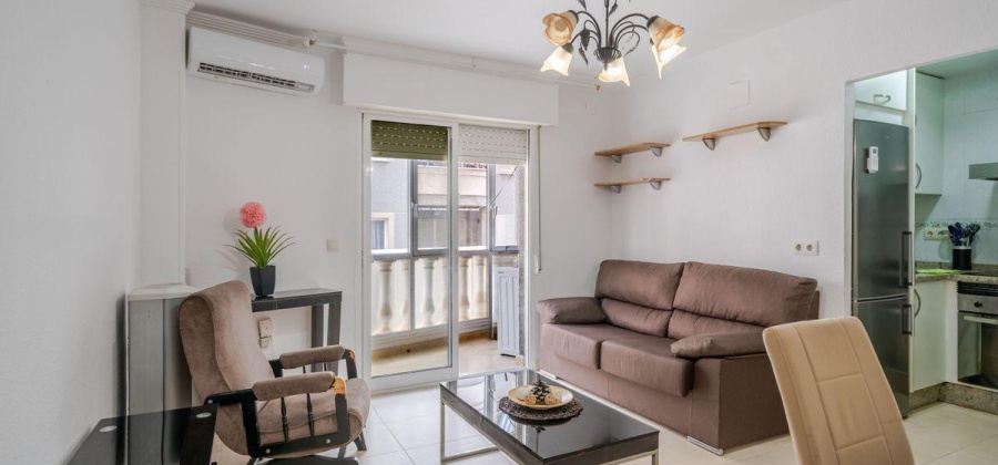 Torrevieja, Alicante, 2 Bedrooms Bedrooms, ,1 BathroomBathrooms,Apartment,Resale,0,7563291088135845