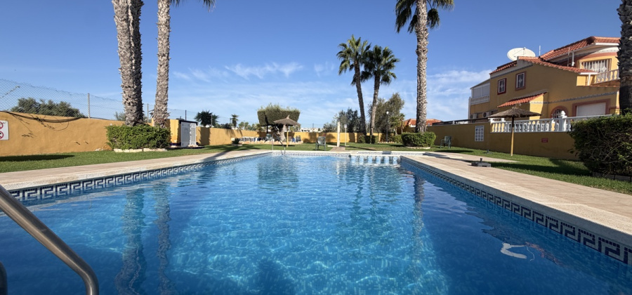 Cabo Roig, Alicante, 3 Bedrooms Bedrooms, ,1 BathroomBathrooms,Apartment,Resale,0,10318682410842756