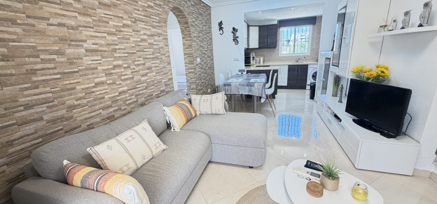 Cabo Roig, Alicante, 3 Bedrooms Bedrooms, ,1 BathroomBathrooms,Apartment,Resale,0,10318682410842756