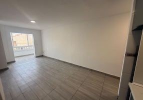 Torrevieja, Alicante, 2 Bedrooms Bedrooms, ,1 BathroomBathrooms,Apartment,Resale,0,75632143903705696 Torrevieja, Alicante, 2 Bedrooms Bedrooms, ,1 BathroomBathrooms,Apartment,Resale,0,75632143903705696