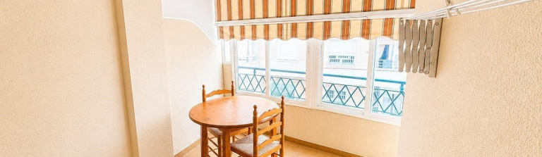 Torrevieja, Alicante, 3 Bedrooms Bedrooms, ,1 BathroomBathrooms,Apartment,Resale,0,75632245372404800