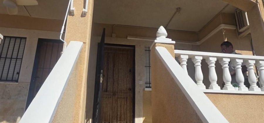 Torrevieja, Alicante, 3 Bedrooms Bedrooms, ,1 BathroomBathrooms,Bungalow,Resale,0,7563283594688370