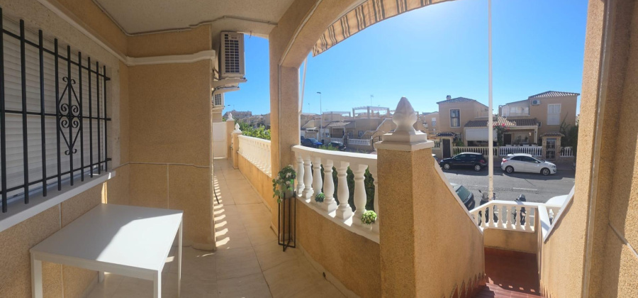 Torrevieja, Alicante, 3 Bedrooms Bedrooms, ,1 BathroomBathrooms,Bungalow,Resale,0,7563283594688370