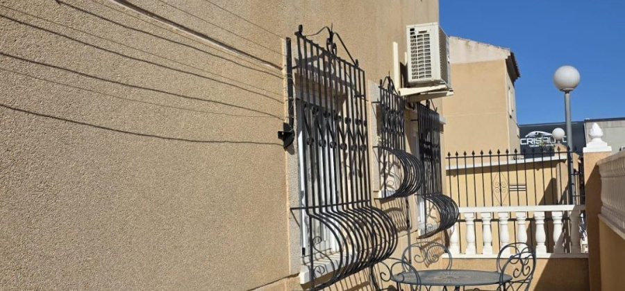 Torrevieja, Alicante, 3 Bedrooms Bedrooms, ,1 BathroomBathrooms,Bungalow,Resale,0,7563283594688370