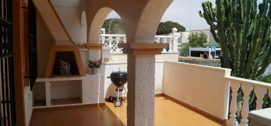 Orihuela Costa, Alicante, 2 Bedrooms Bedrooms, ,1 BathroomBathrooms,Bungalow,Resale,0,75632143885034864