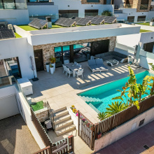 Rojales, Alicante, 4 Bedrooms Bedrooms, ,4 BathroomsBathrooms,Villa,Resale,0,103536245468780384