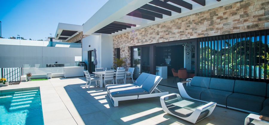 Rojales, Alicante, 4 Bedrooms Bedrooms, ,4 BathroomsBathrooms,Villa,Resale,0,103536245468780384