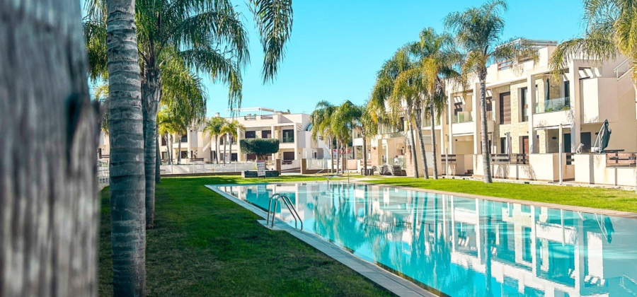 Torrevieja, Alicante, 3 Bedrooms Bedrooms, ,2 BathroomsBathrooms,Bungalow,Resale,0,75632281708557008
