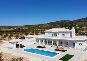 Pinoso, Alicante, 6 Bedrooms Bedrooms, ,4 BathroomsBathrooms,Villa,New,0,209559227906270368