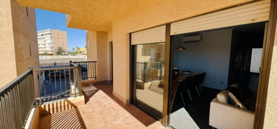 La Mata, Alicante, 3 Bedrooms Bedrooms, ,2 BathroomsBathrooms,Apartment,Resale,0,291685246711280256