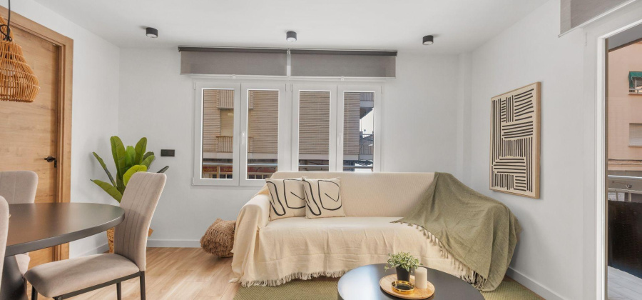 Torrevieja, Alicante, 3 Bedrooms Bedrooms, ,1 BathroomBathrooms,Apartment,Resale,0,75632152783340720