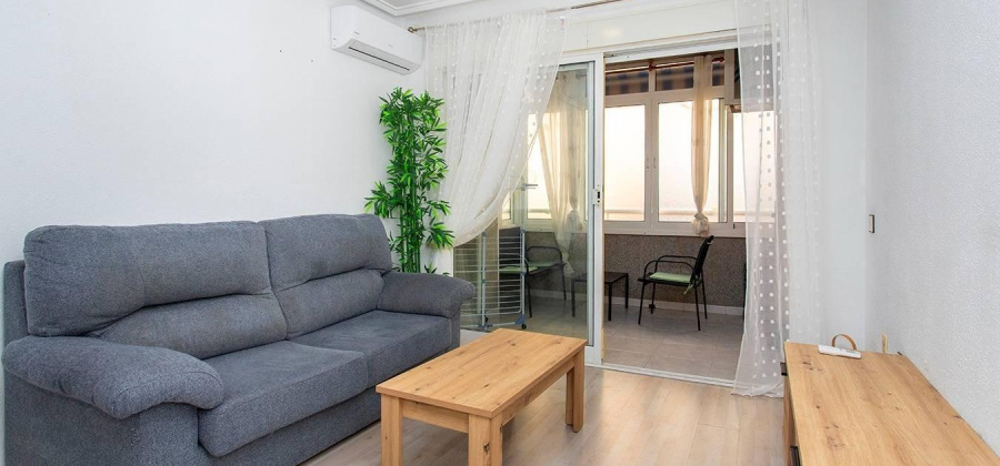 Torrevieja, Alicante, 2 Bedrooms Bedrooms, ,1 BathroomBathrooms,Apartment,Resale,0,75632430575884608